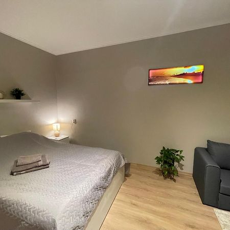 Cozy Apartment Close To Riga Airport Екстериор снимка